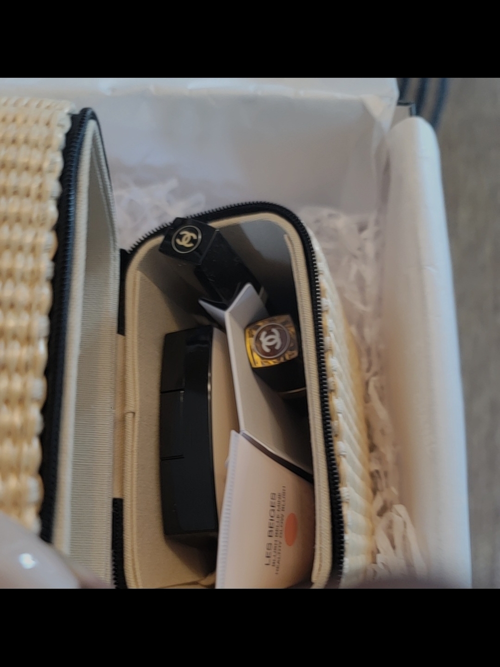 CHANEL Les Beiges Healthy Glow Summer Essentials Set 2026 Summer Limited Edition - Picture 8 of 11